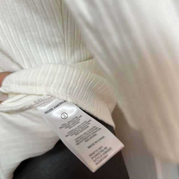 GOOD American RIBBED SCOOP-NECK Snap Bottom BODYSUIT Body Shirt Lg Ivory NWT - Picture 4 of 8